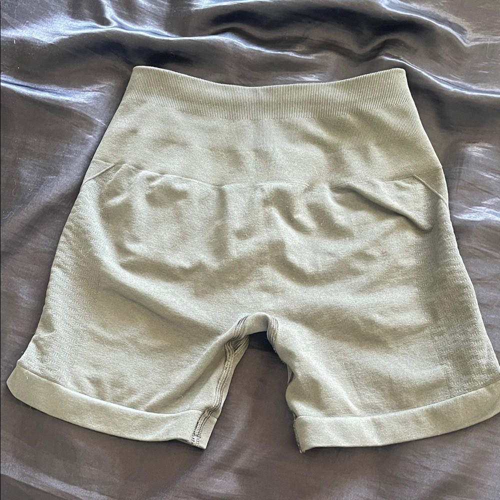 Alphalete Sage Green Women's Bike Shorts